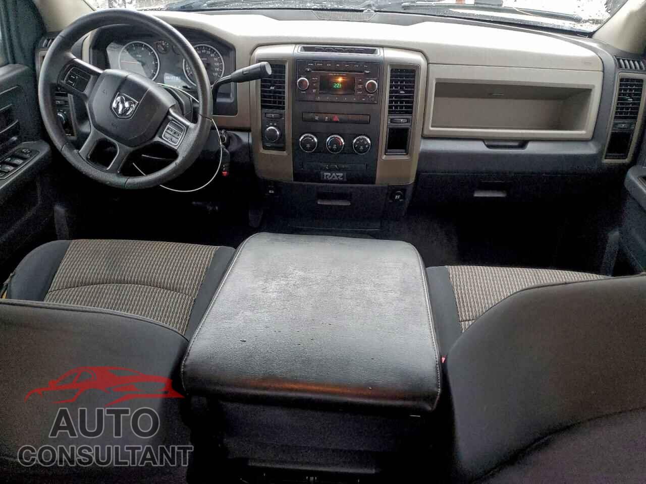 DODGE RAM 1500 2012 - 1C6RD7KT2CS144564