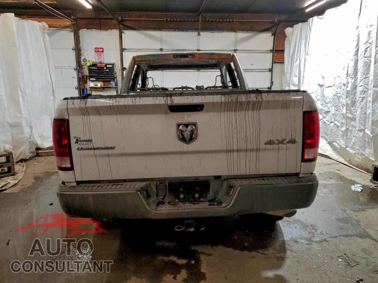 DODGE RAM 1500 2012 - 1C6RD7GT2CS155105