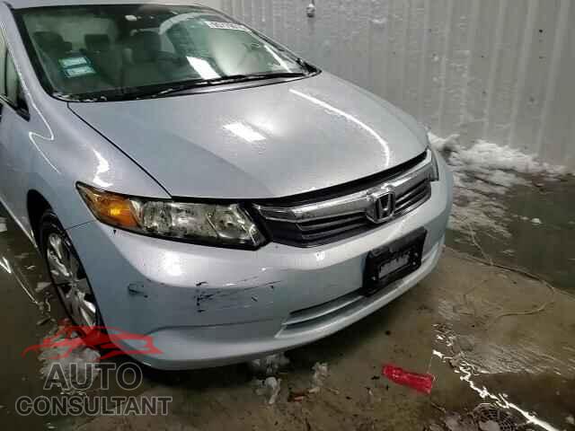 HONDA CIVIC 2012 - 2HGFB2F55CH522241
