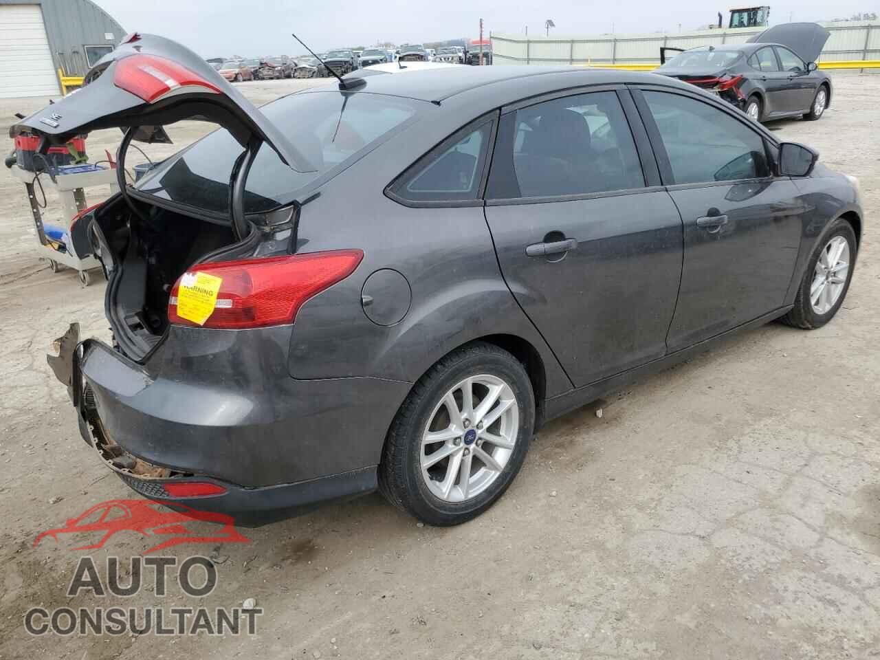 FORD FOCUS 2015 - 1FADP3F20FL357036