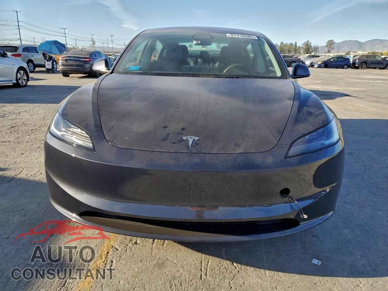 TESLA MODEL 3 2025 - 5YJ3E1EA7SF936238