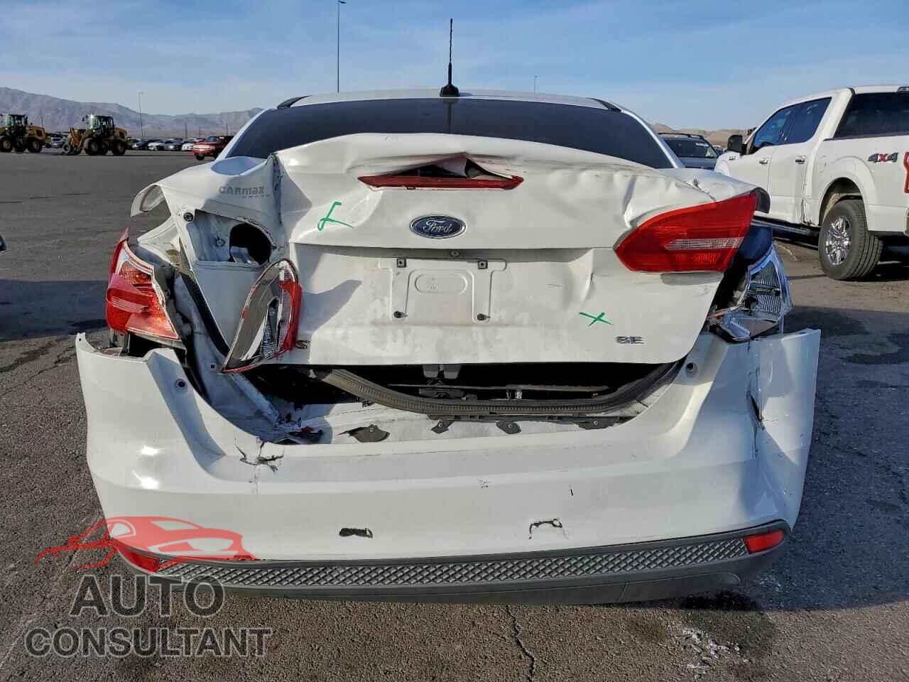 FORD FOCUS 2017 - 1FADP3F23HL287065