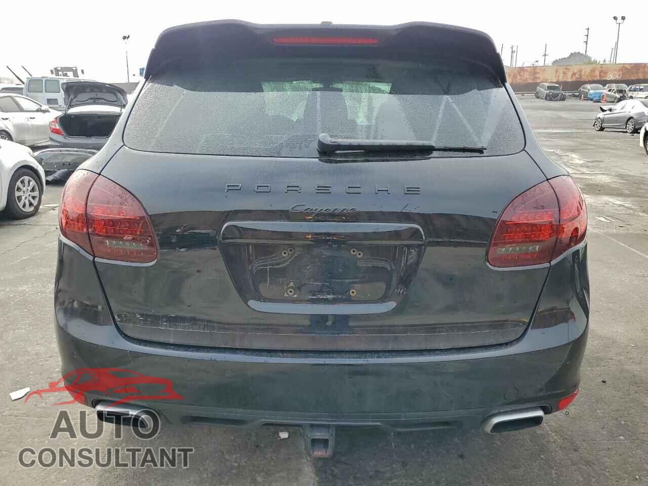 PORSCHE CAYENNE 2013 - WP1AF2A28DLA42644