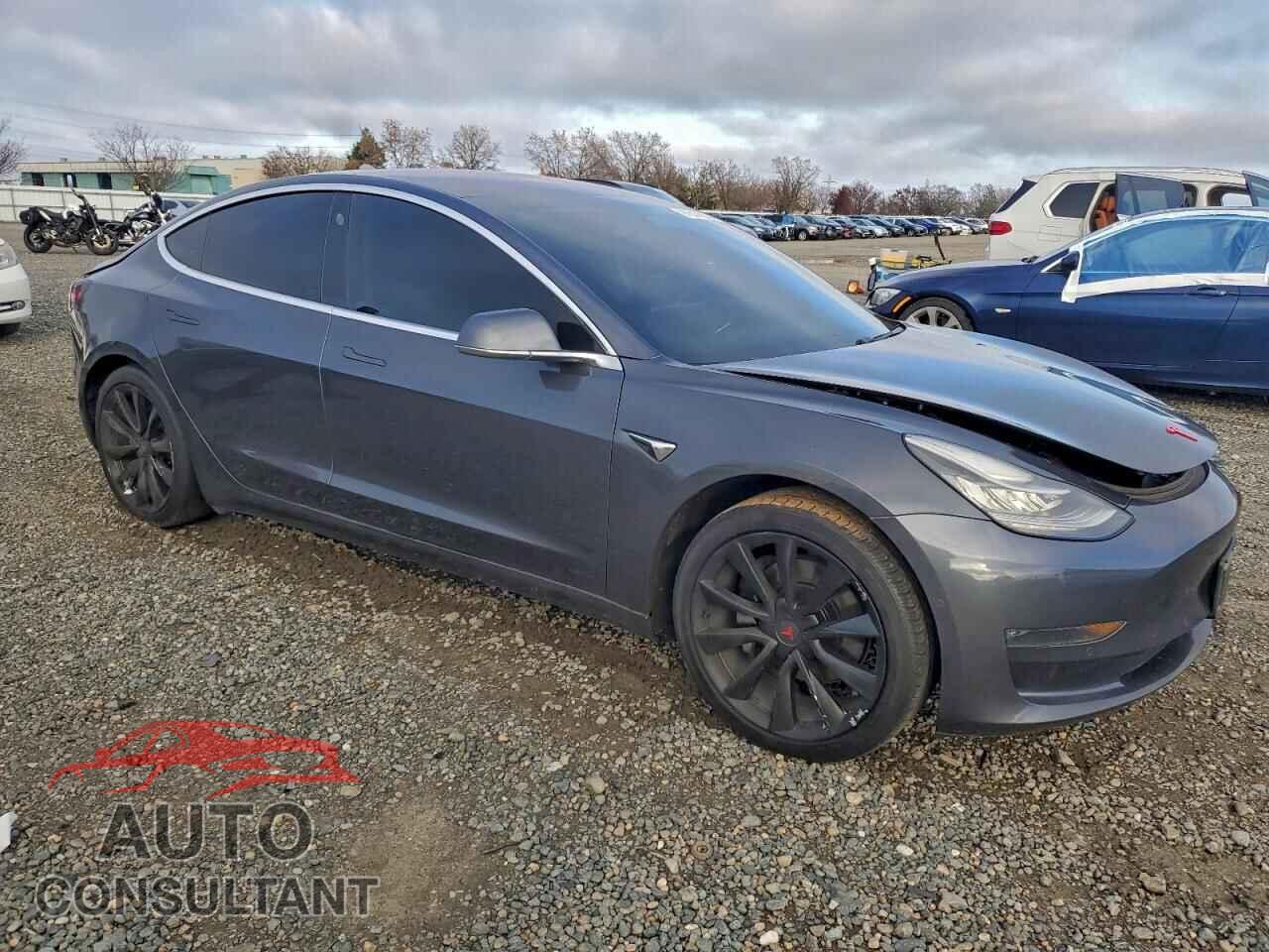 TESLA MODEL 3 2018 - 5YJ3E1EA9JF050890