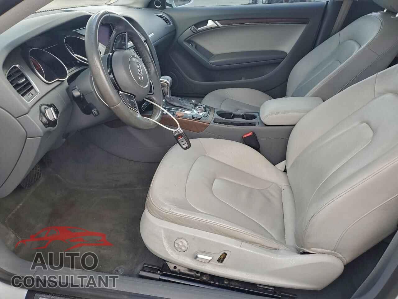 AUDI A5 2013 - WAULFAFR7DA045392