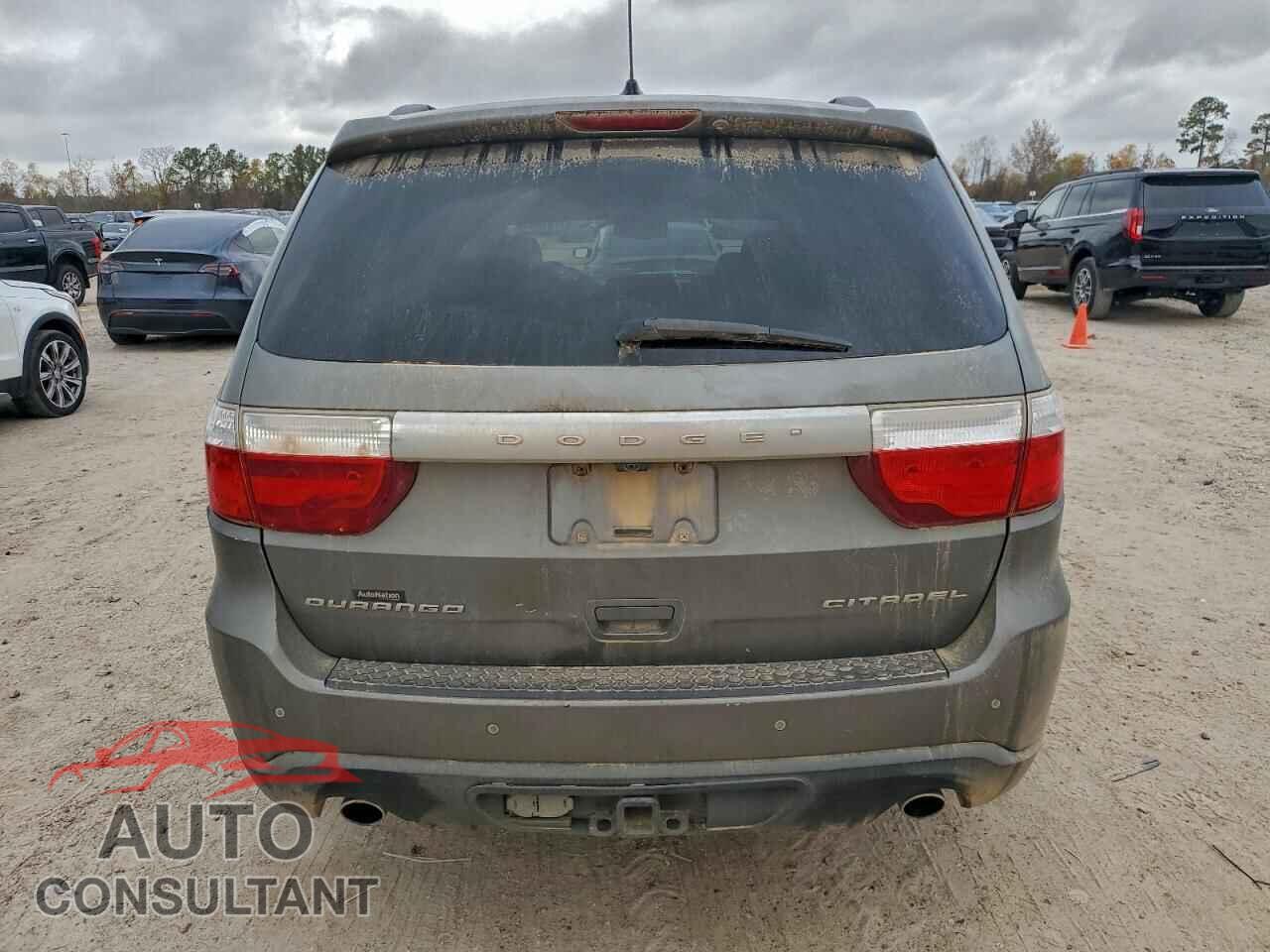 DODGE DURANGO 2012 - 1C4SDHET9CC181813