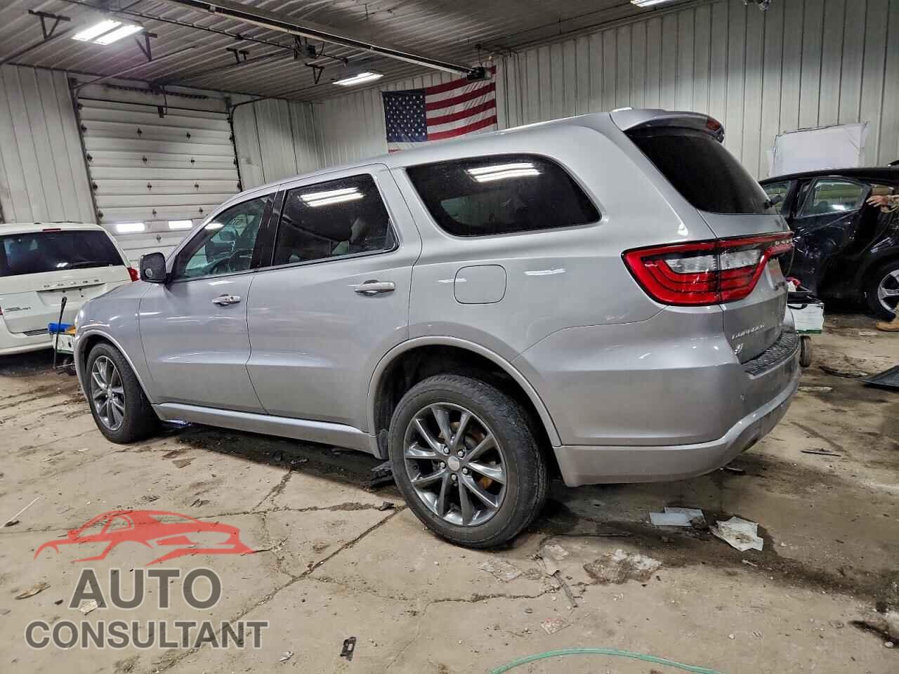 DODGE DURANGO 2018 - 1C4RDJDG5JC102032