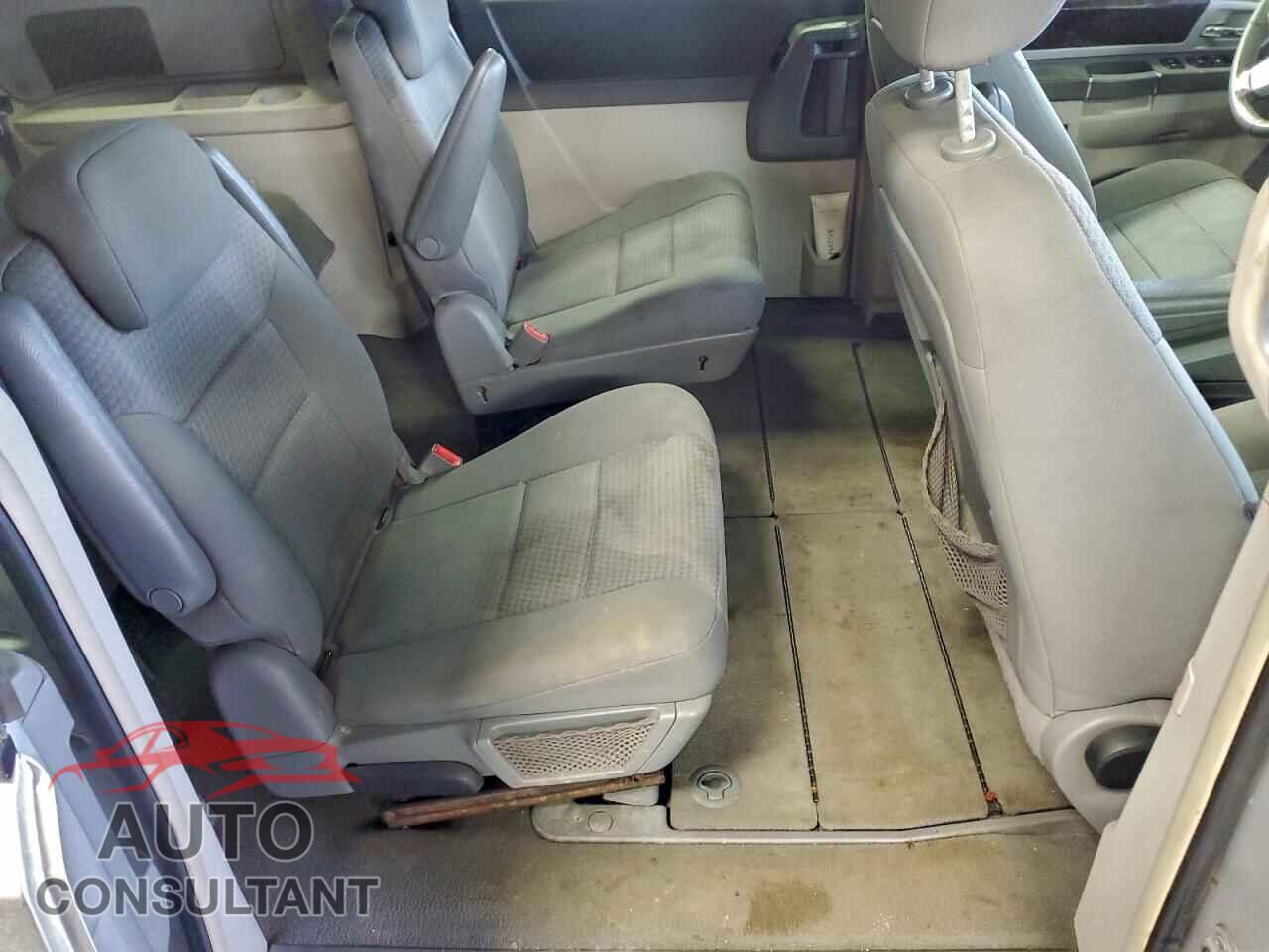 DODGE CARAVAN 2010 - 2D4RN5D1XAR218868