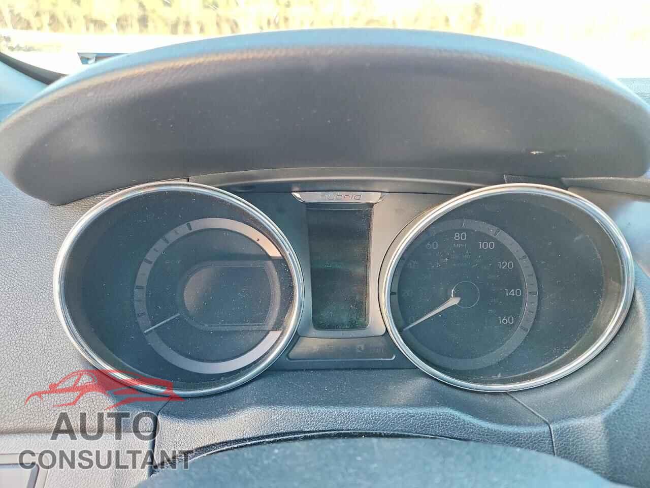 HYUNDAI SONATA 2012 - KMHEC4A48CA043422