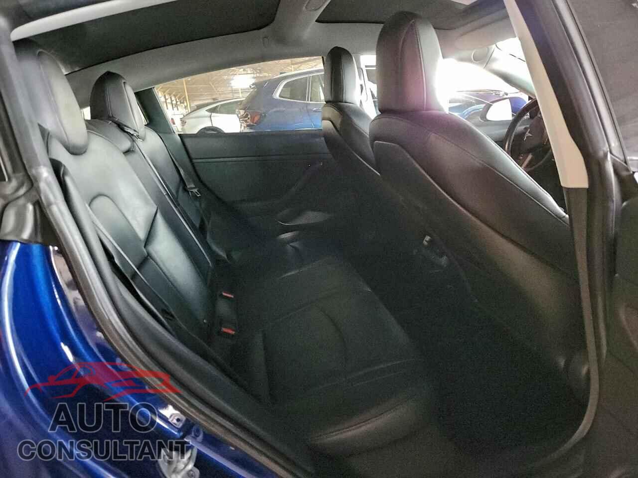 TESLA MODEL 3 2018 - 5YJ3E1EA3JF006285