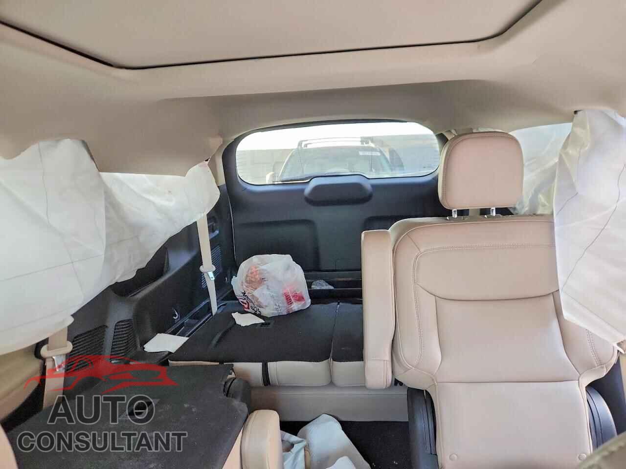 FORD EXPLORER 2023 - 1FMSK7DH4PGB43171