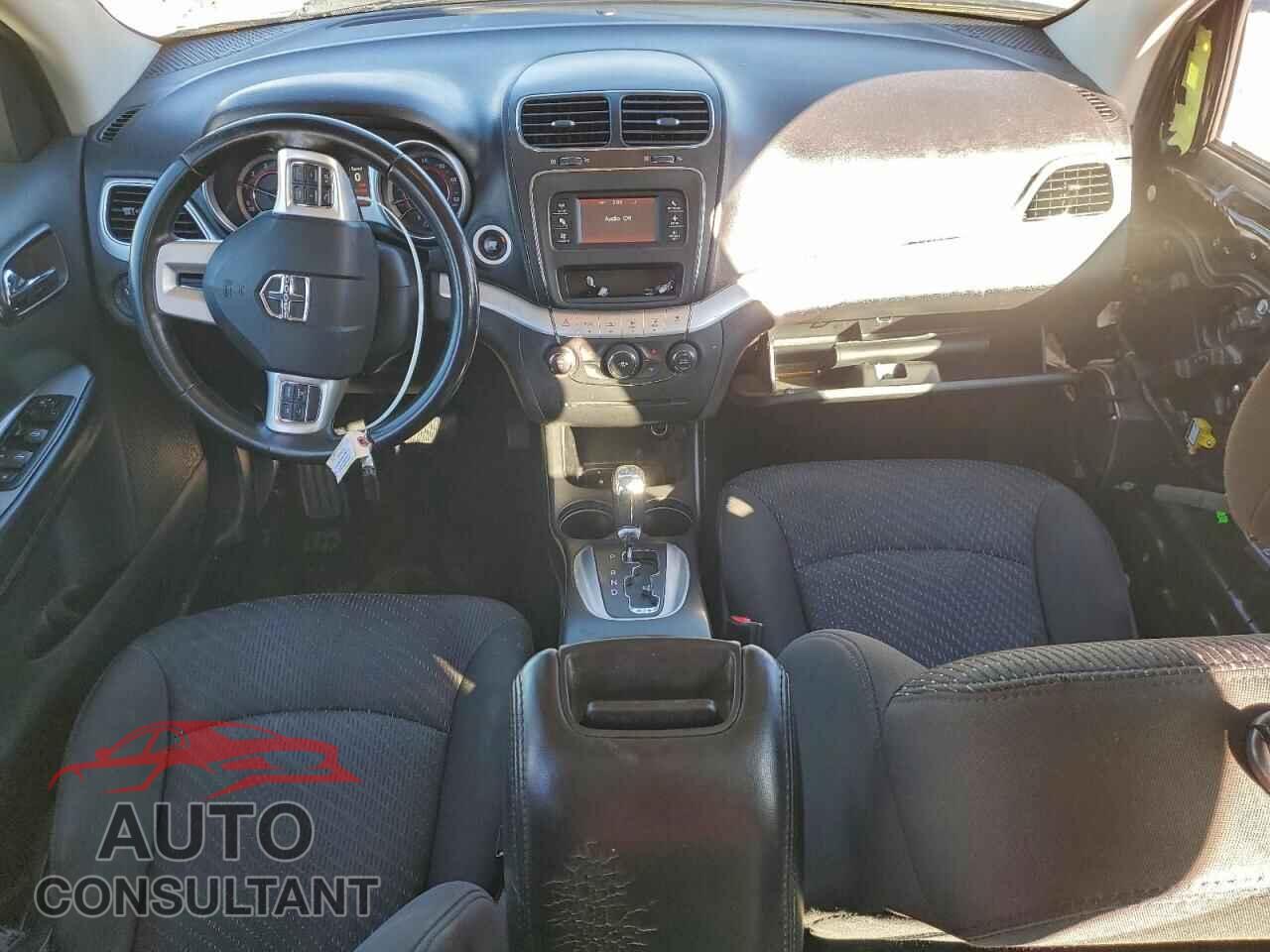 DODGE JOURNEY 2015 - 3C4PDCAB4FT720000