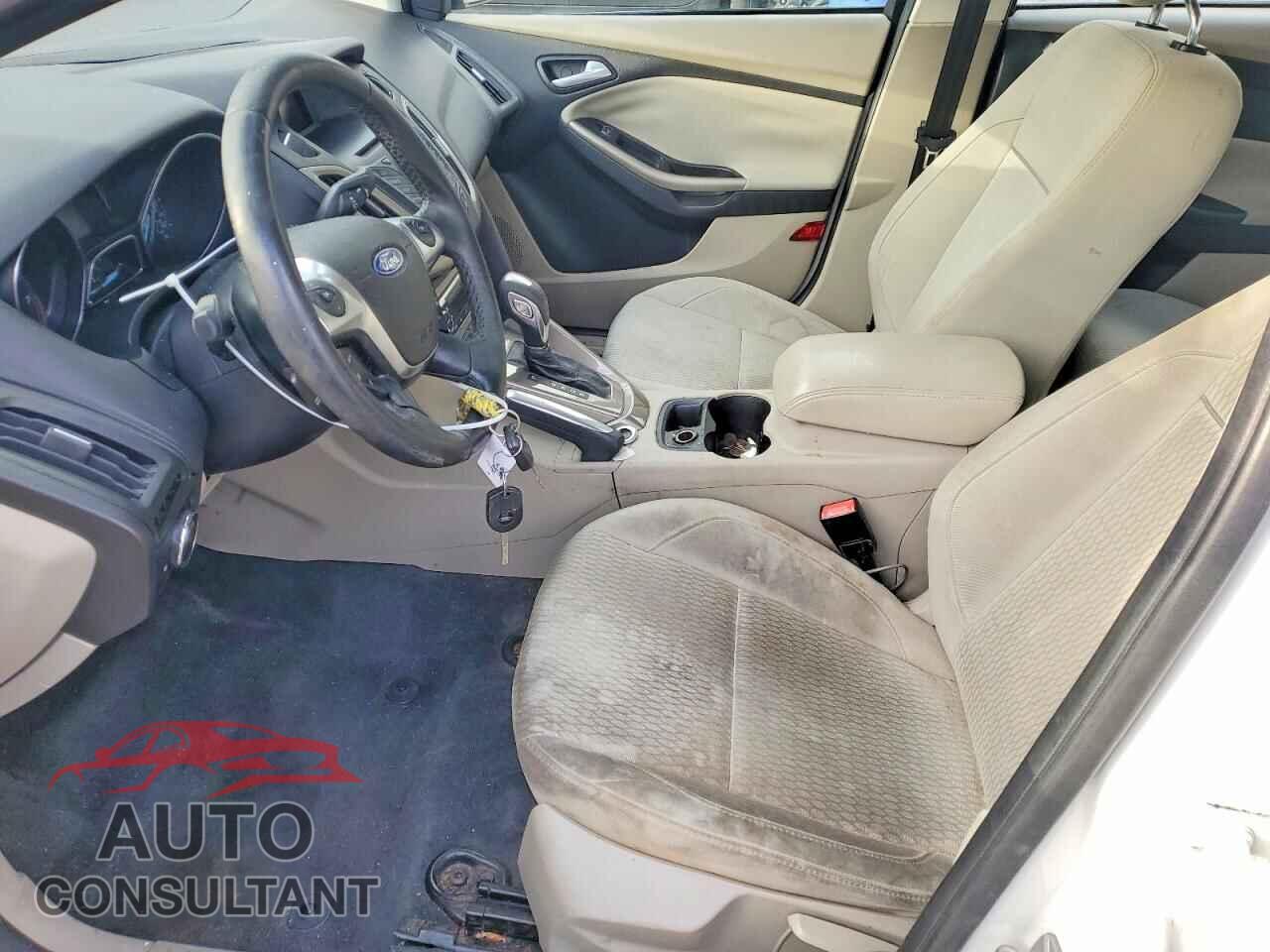 FORD FOCUS 2012 - 1FAHP3H27CL178096