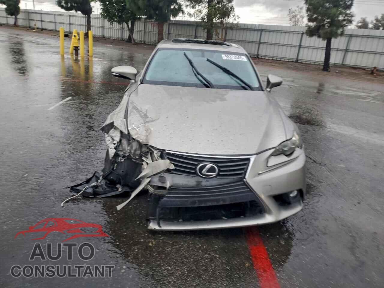 LEXUS IS 2015 - JTHBF1D28F5053256