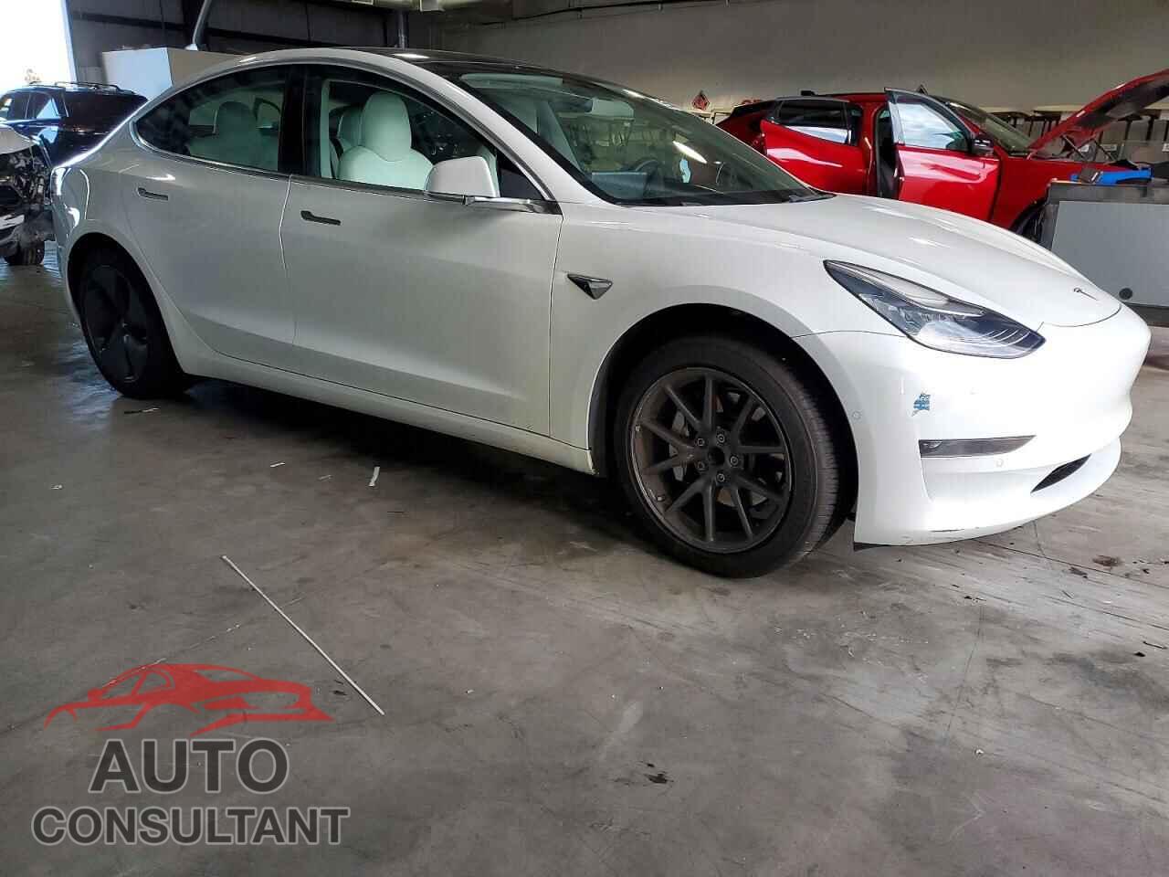 TESLA MODEL 3 2020 - 5YJ3E1EA7LF746098