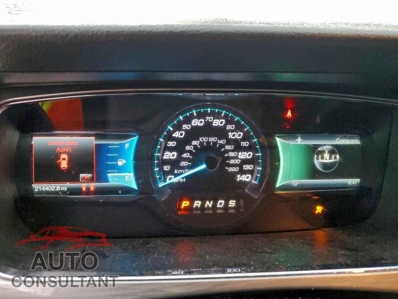 FORD TAURUS 2013 - 1FAHP2E85DG110683