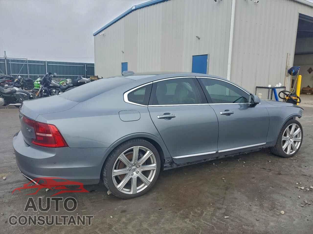 VOLVO S90 2017 - YV1A22ML3H1007748