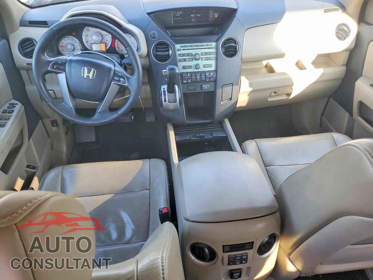 HONDA PILOT 2011 - 5FNYF3H57BB036601