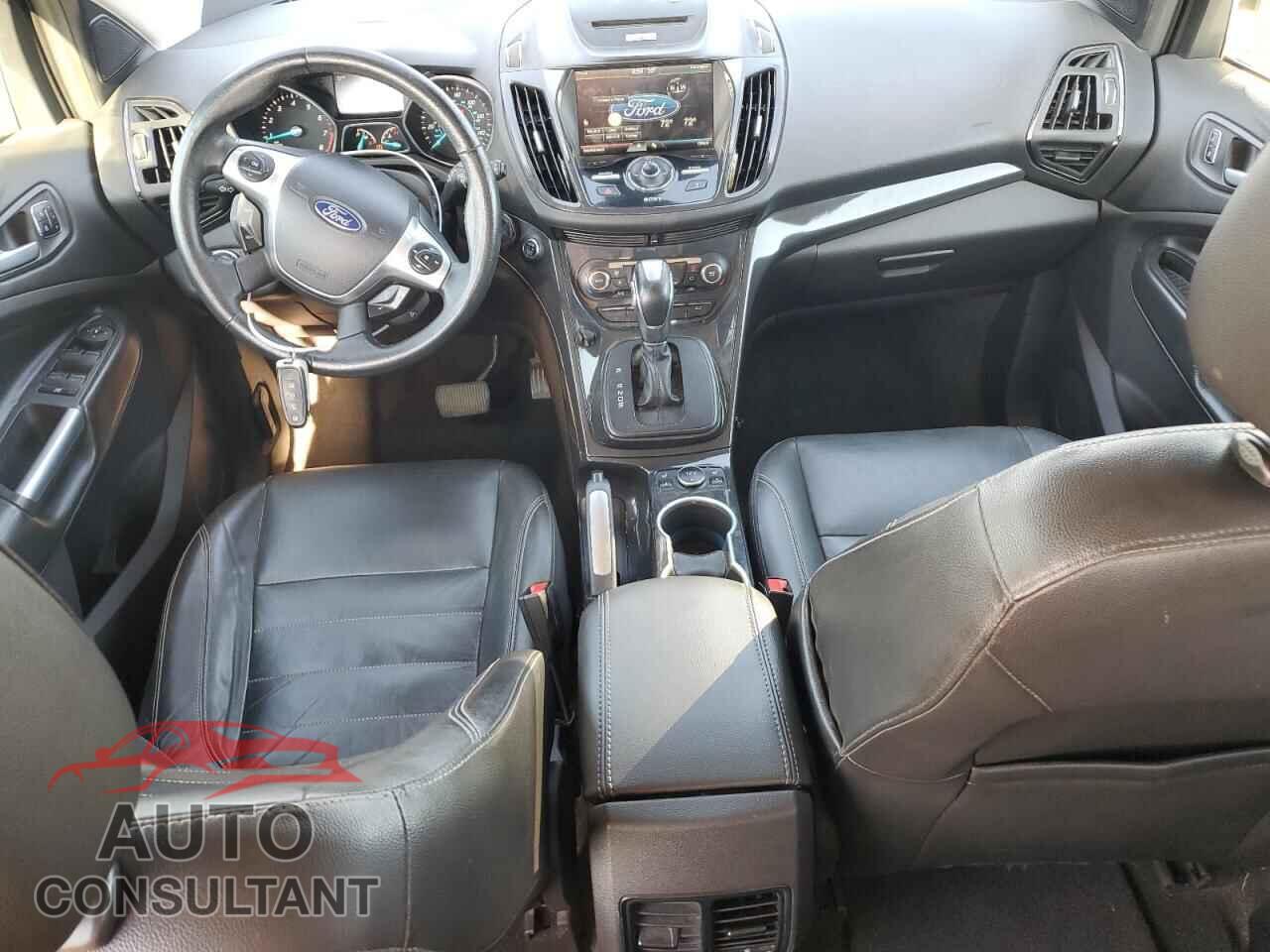 FORD ESCAPE 2014 - 1FMCU0J97EUC03168