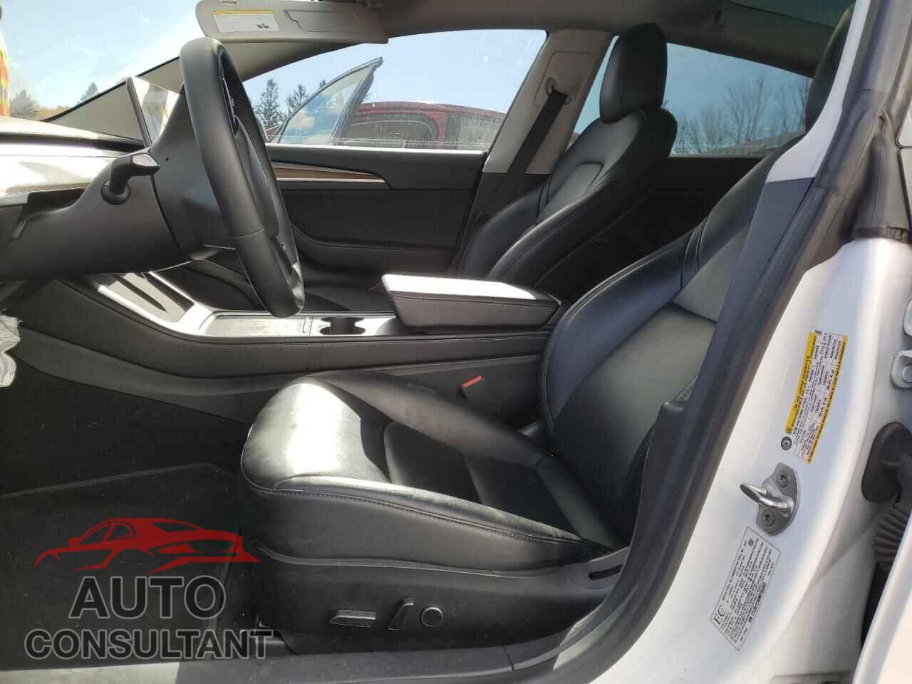 TESLA MODEL 3 2021 - 5YJ3E1EA8MF058063