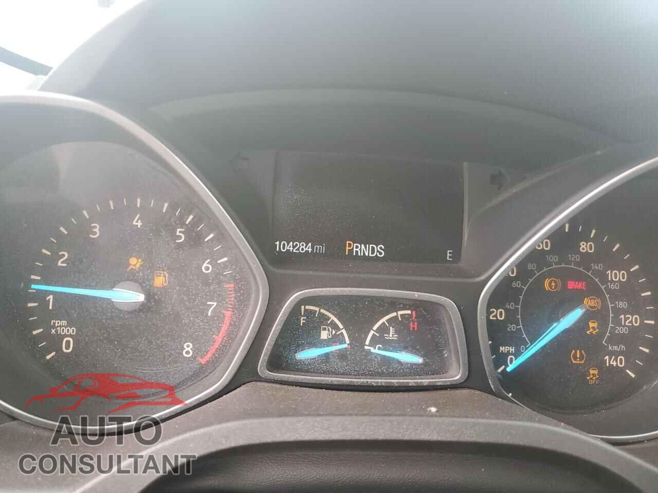 FORD ESCAPE 2017 - 1FMCU0F71HUB85388