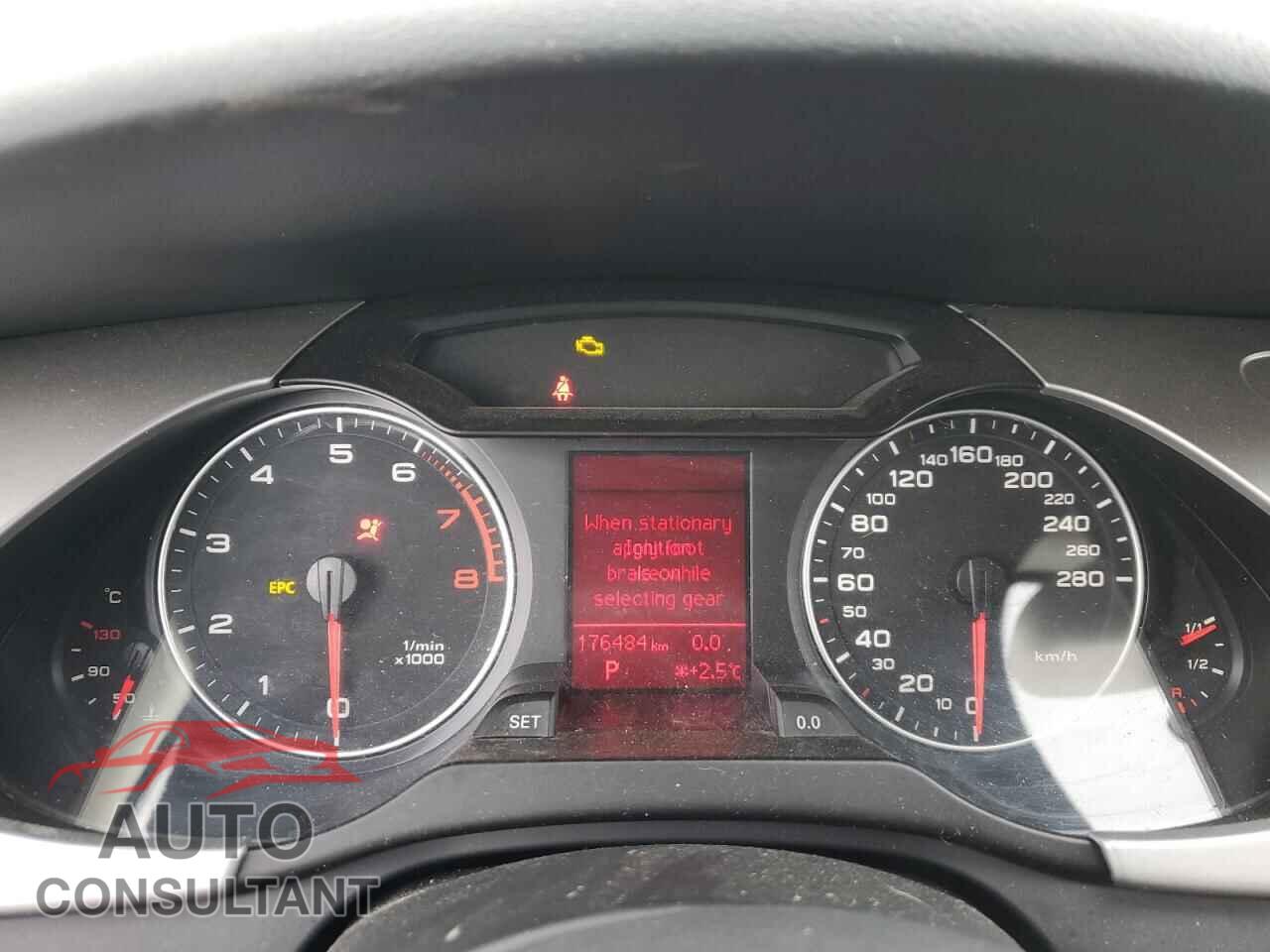 AUDI A4 2012 - WAUSFCFL2CA093352