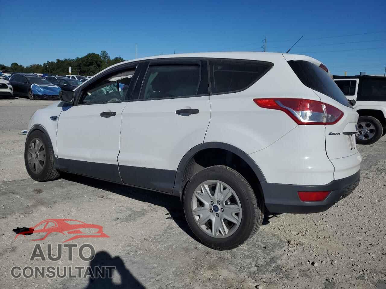 FORD ESCAPE 2015 - 1FMCU0F7XFUC37405