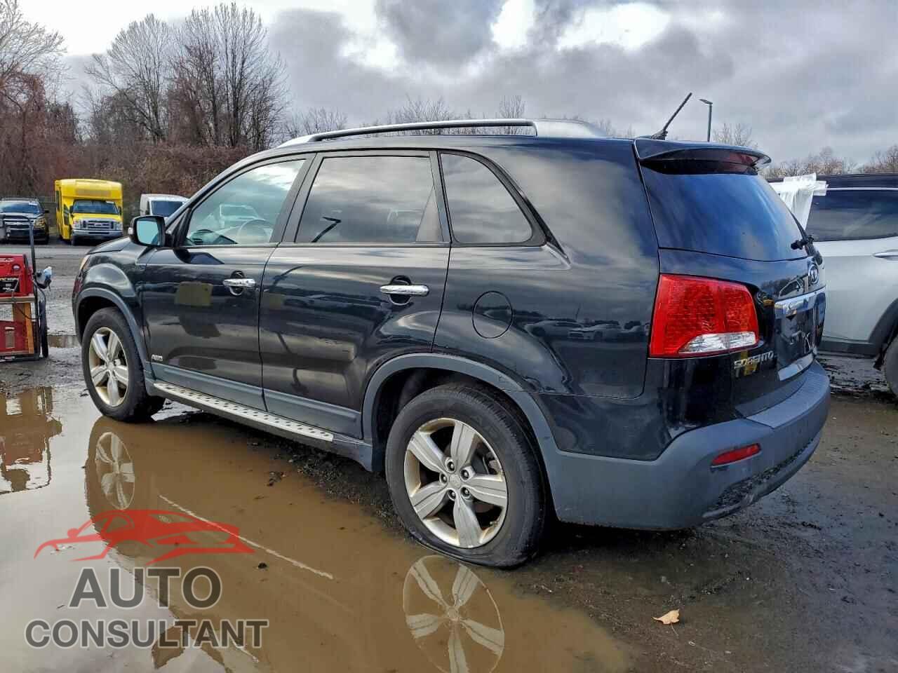 KIA SORENTO 2012 - 5XYKUDA61CG215747