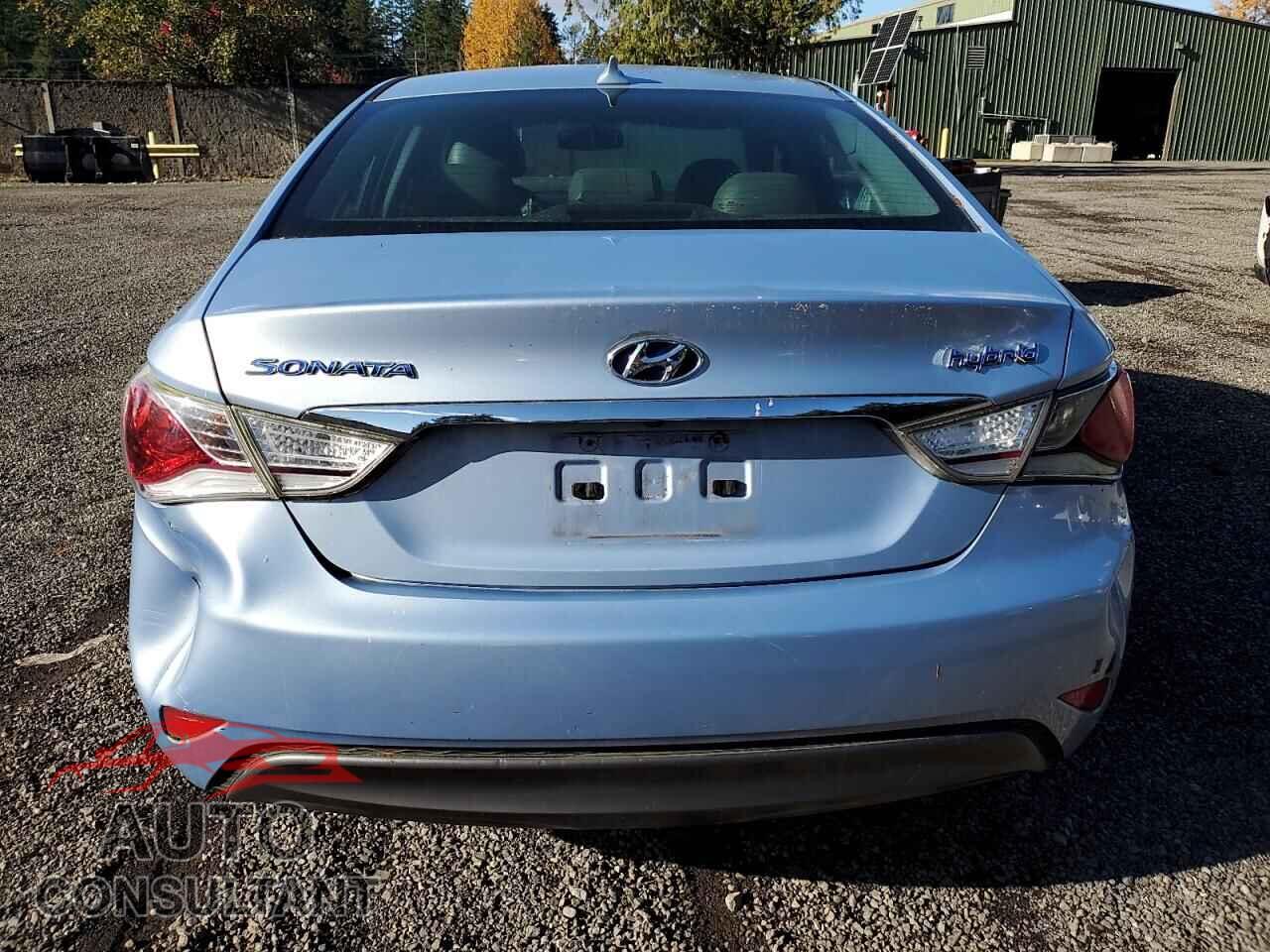 HYUNDAI SONATA 2012 - KMHEC4A4XCA024953