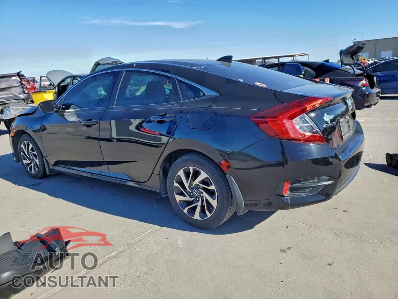 HONDA CIVIC 2018 - 19XFC2F72JE003959