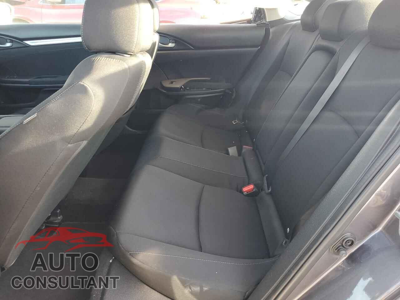 HONDA CIVIC 2017 - 19XFC2F78HE015303