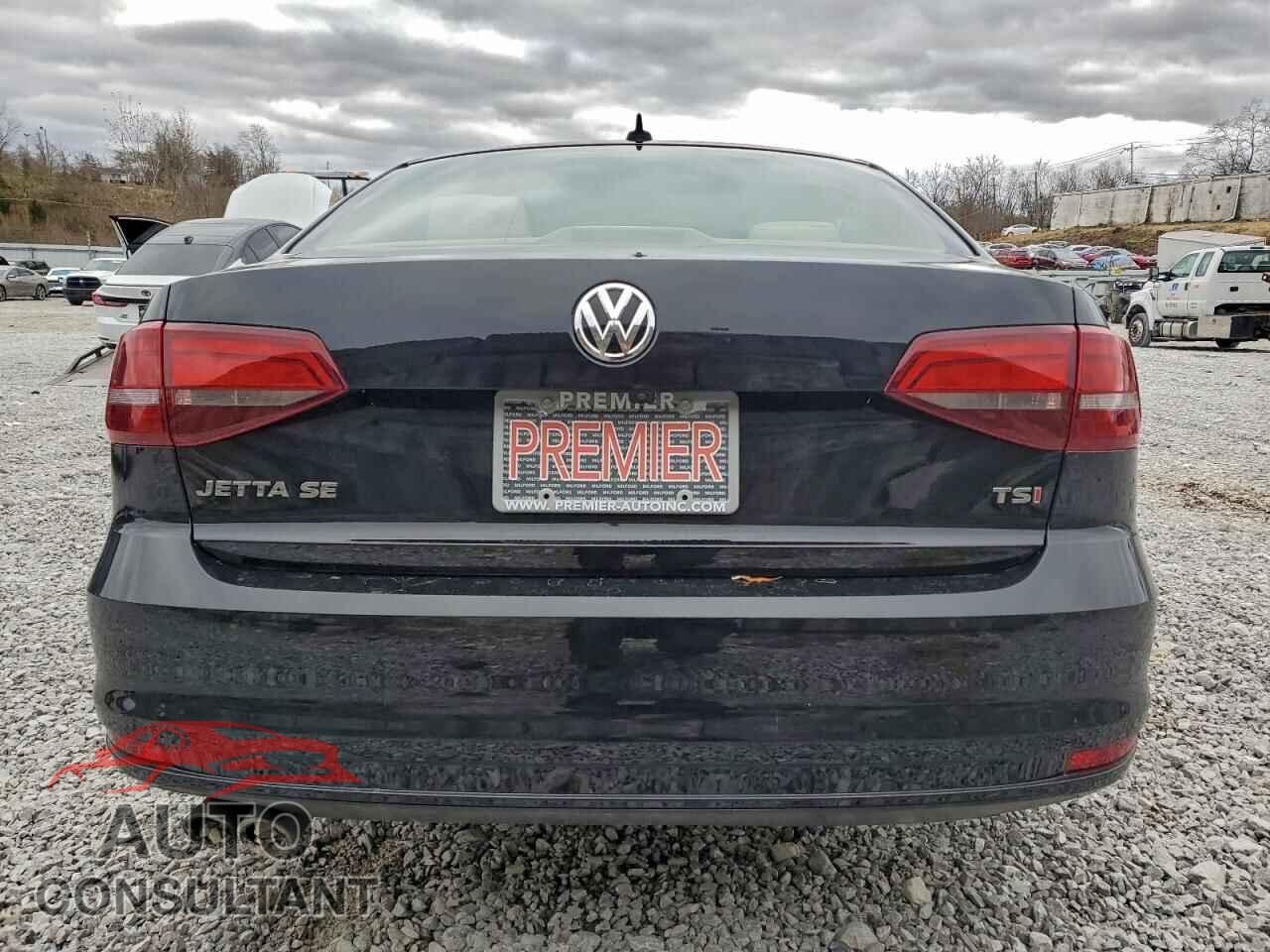 VOLKSWAGEN JETTA 2017 - 3VWB67AJ5HM268832