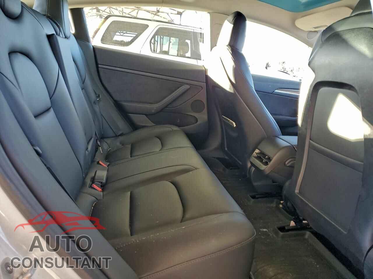 TESLA MODEL 3 2023 - 5YJ3E1EA7PF475372