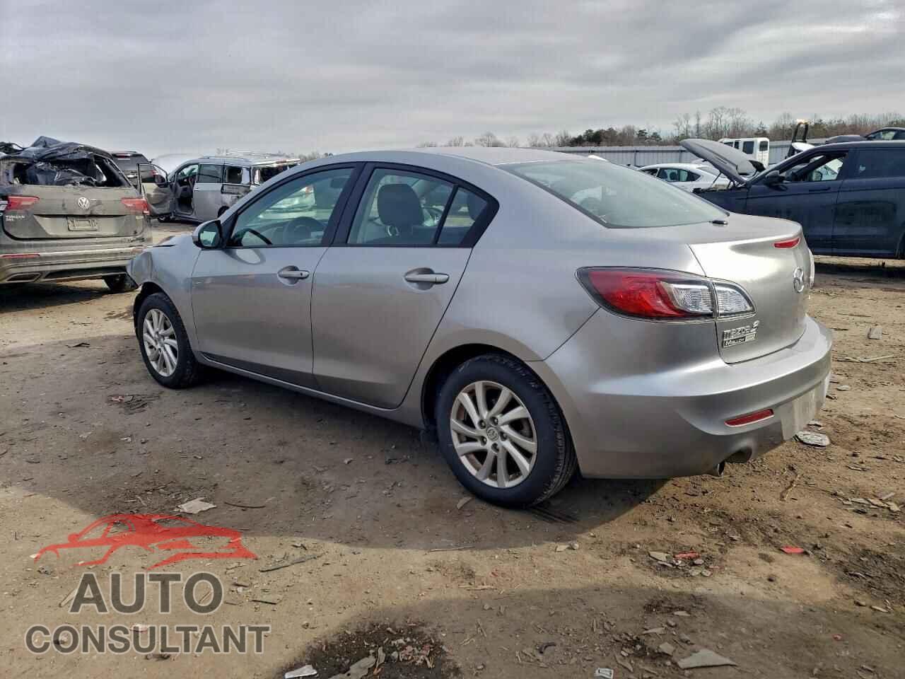 MAZDA 3 2012 - JM1BL1V80C1655911