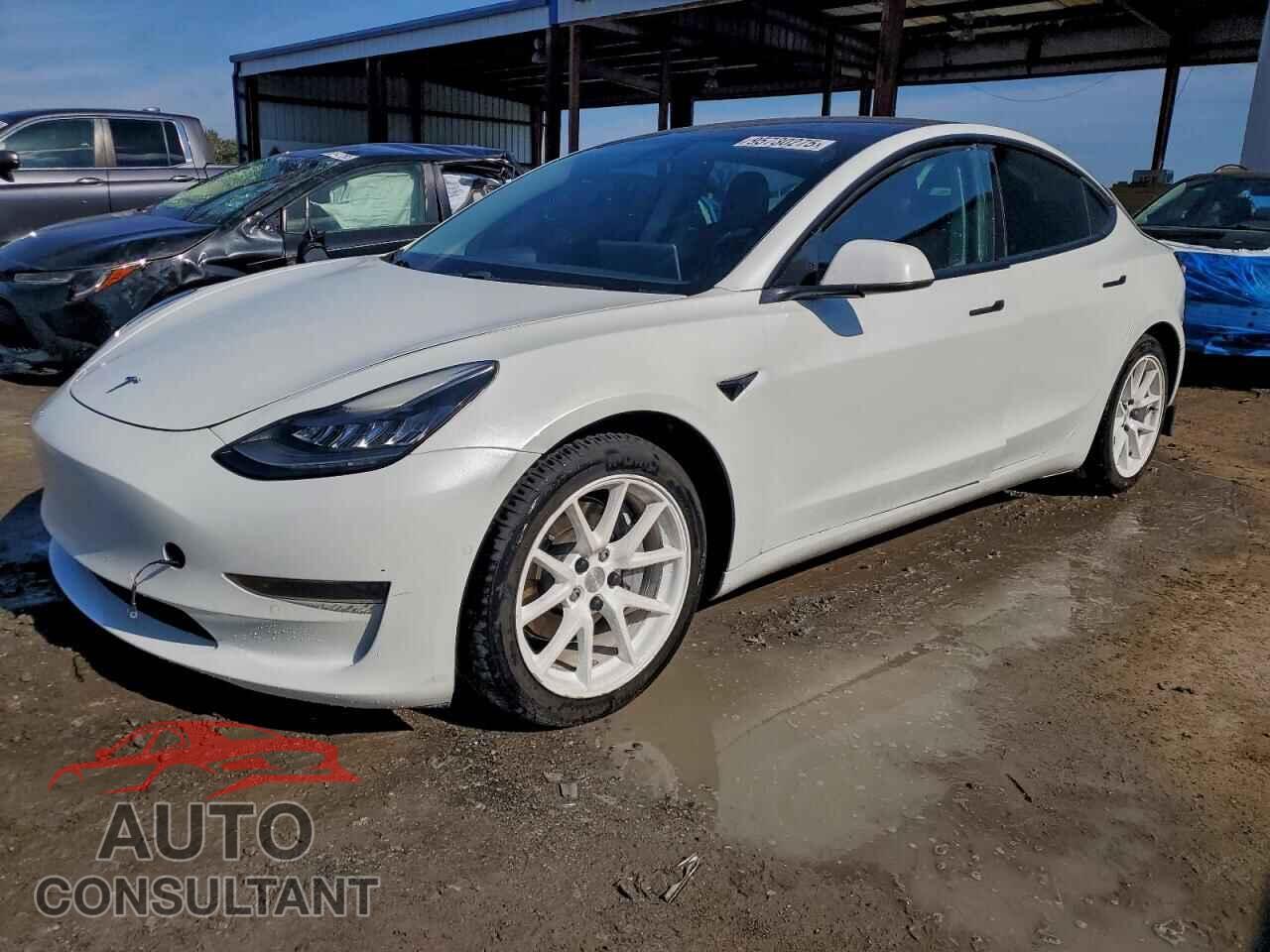 TESLA MODEL 3 2021 - 5YJ3E1EA0MF857898