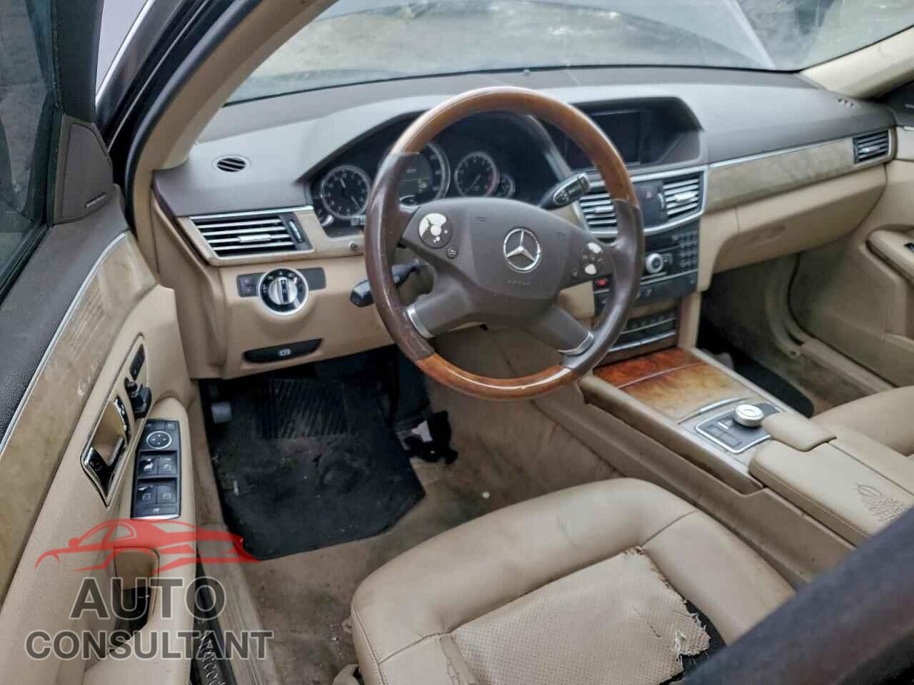 MERCEDES-BENZ E-CLASS 2011 - WDDHF8HB8BA268948