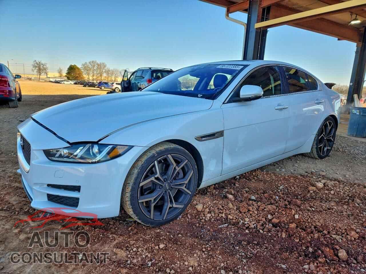 JAGUAR XE 2017 - SAJAN4BVXHA950783