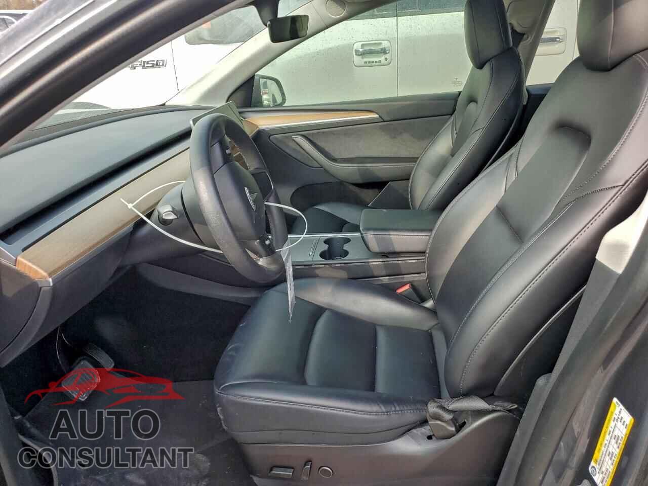 TESLA MODEL Y 2022 - 7SAYGDEE0NF576712