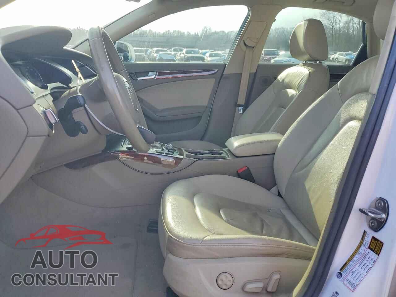 AUDI A4 2012 - WAUFFAFL7CN016572