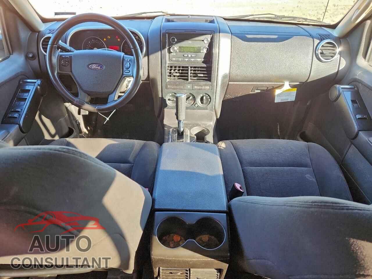 FORD EXPLORER 2010 - 1FMEU6DEXAUB06528