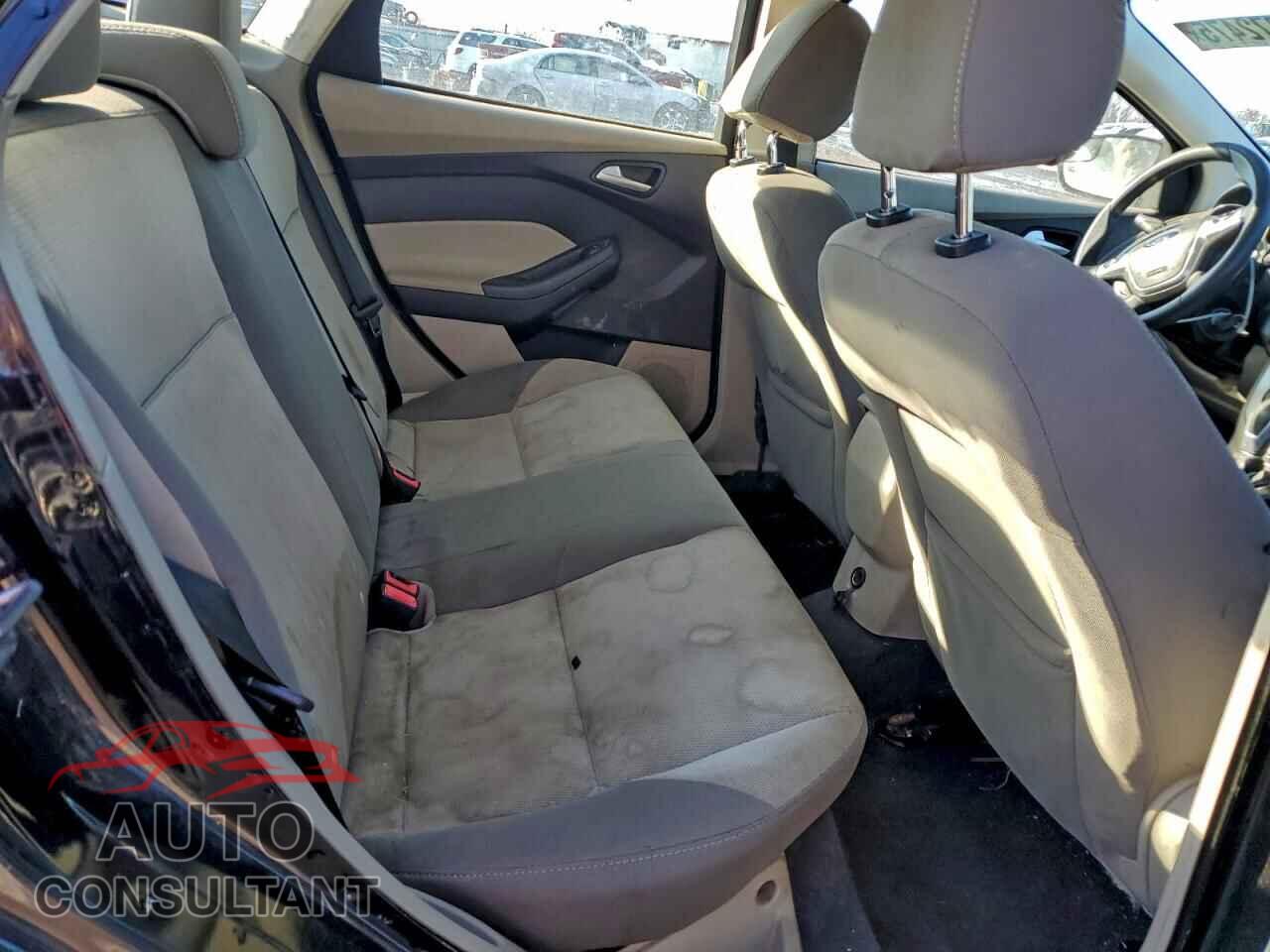 FORD FOCUS 2014 - 1FADP3F2XEL413708