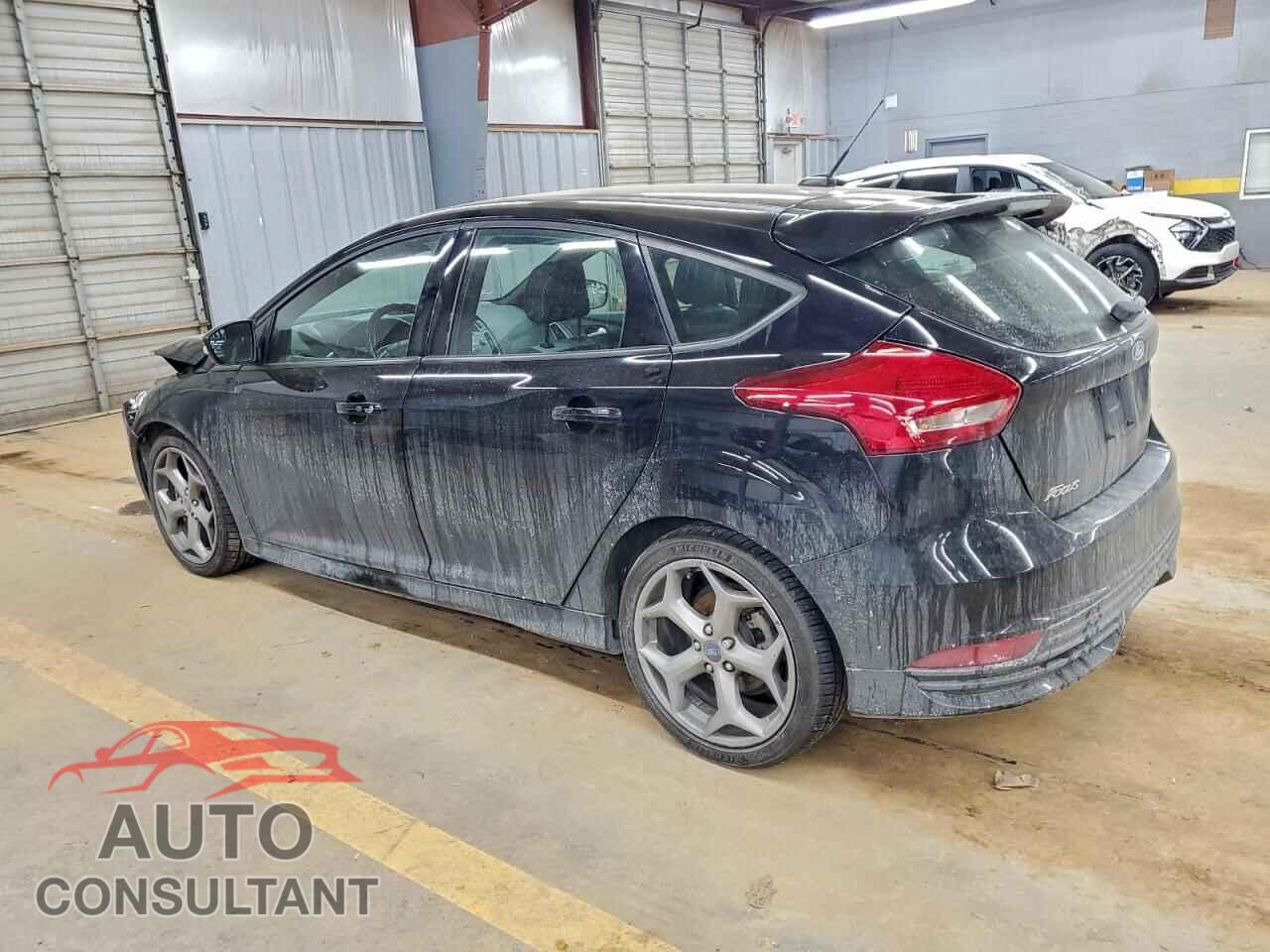 FORD FOCUS 2017 - 1FADP3L98HL322412