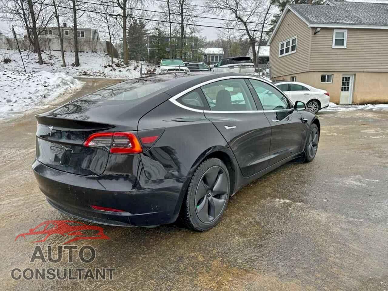 TESLA MODEL 3 2018 - 5YJ3E1EA9JF056690