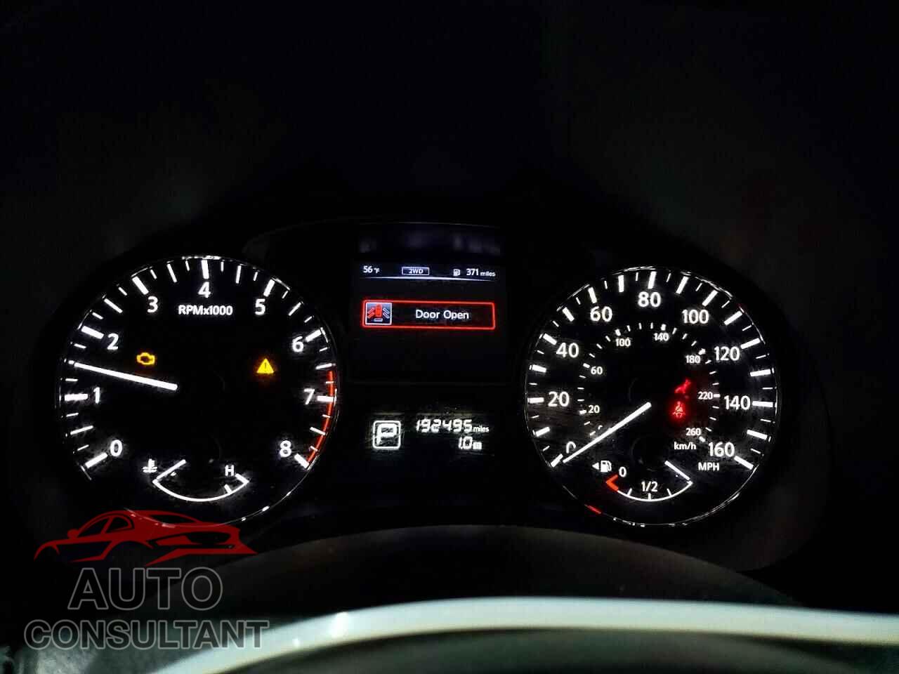 NISSAN PATHFINDER 2015 - 5N1AR2MM6FC638209