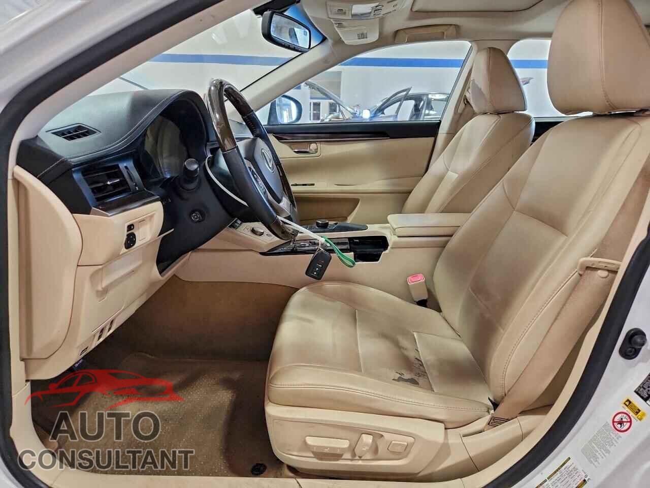 LEXUS ES350 2013 - JTHBK1GG8D2035051