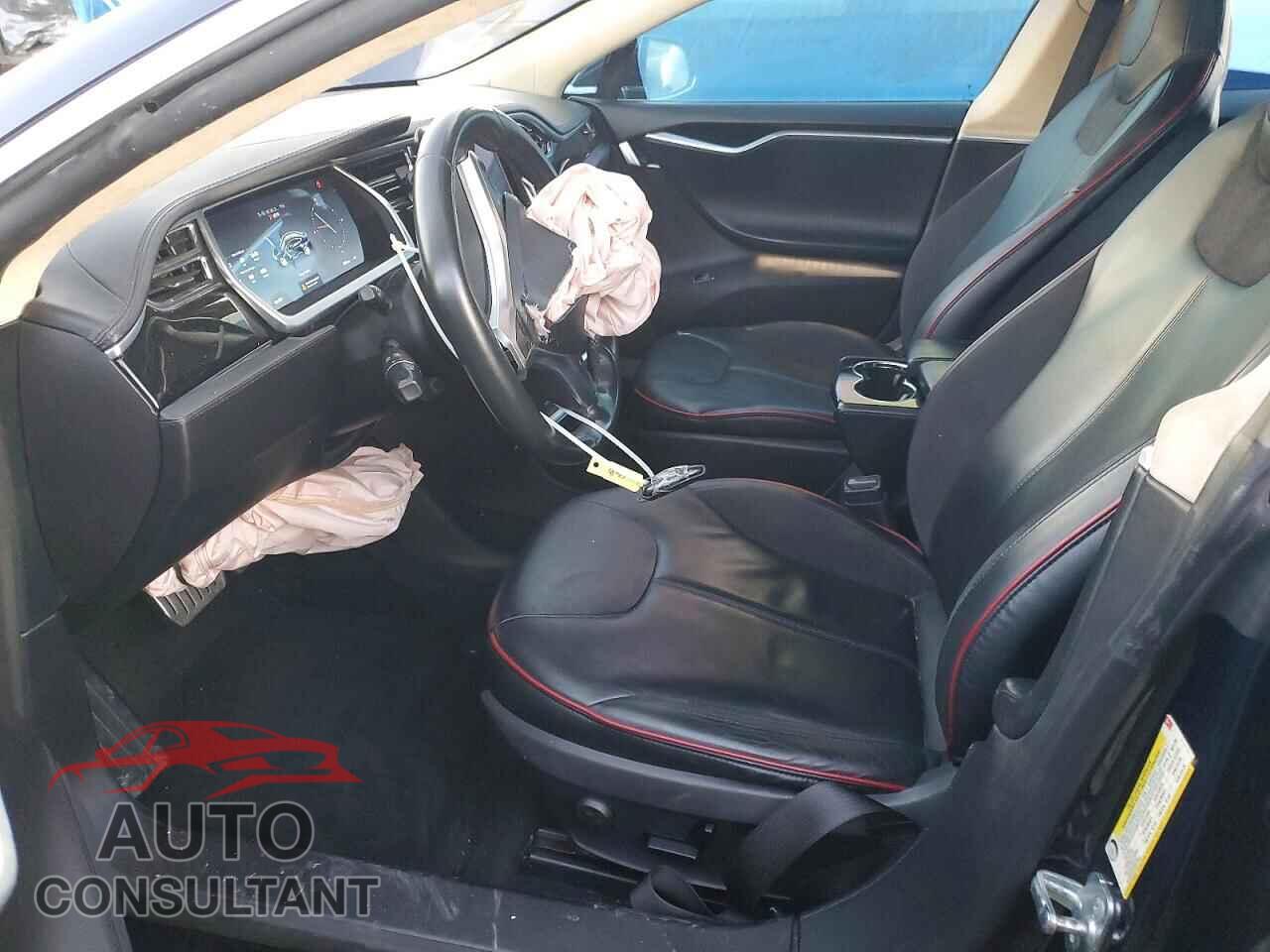 TESLA MODEL S 2013 - 5YJSA1DP8DFP06949