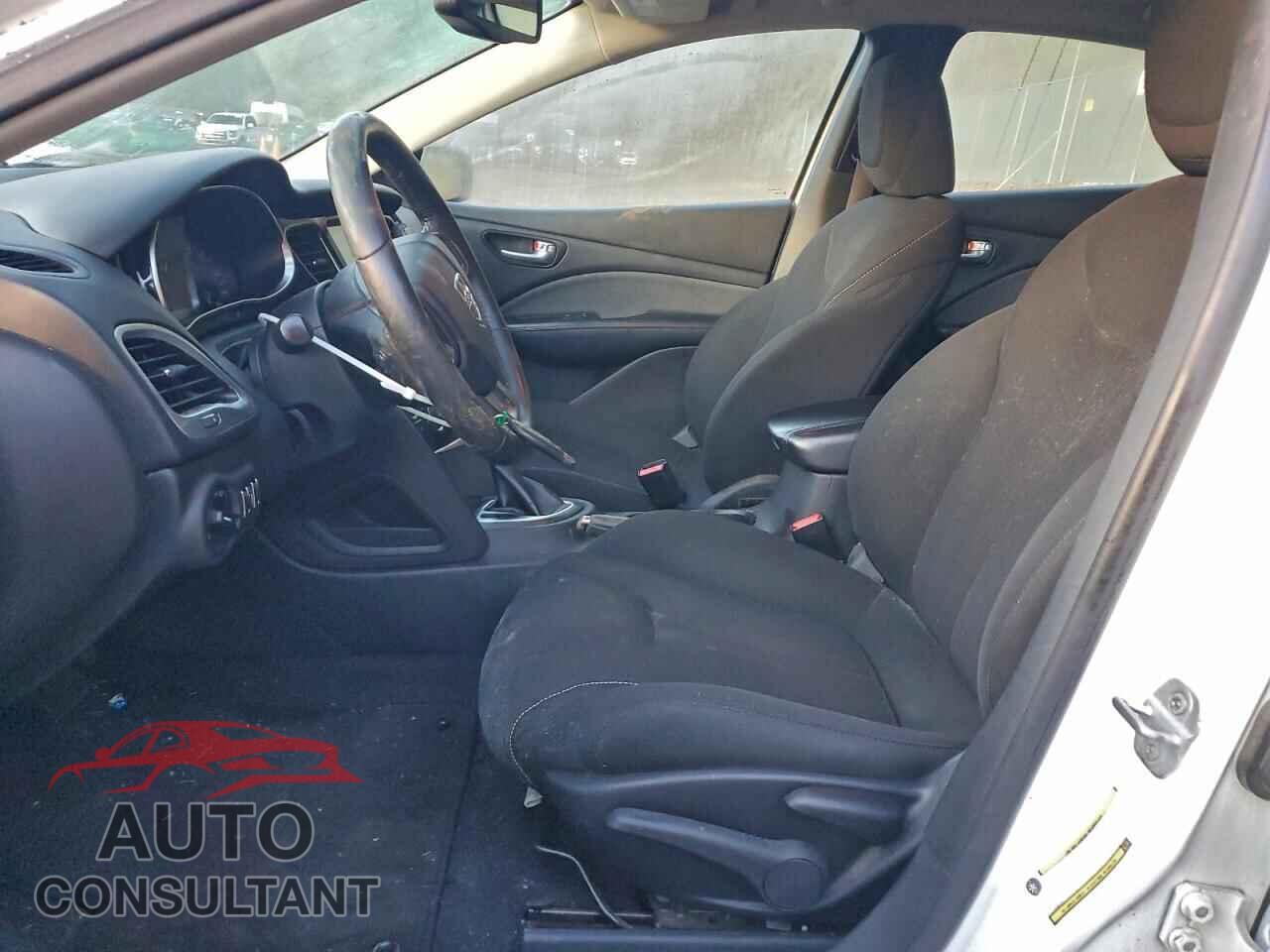 DODGE DART 2013 - 1C3CDFBA9DD331527
