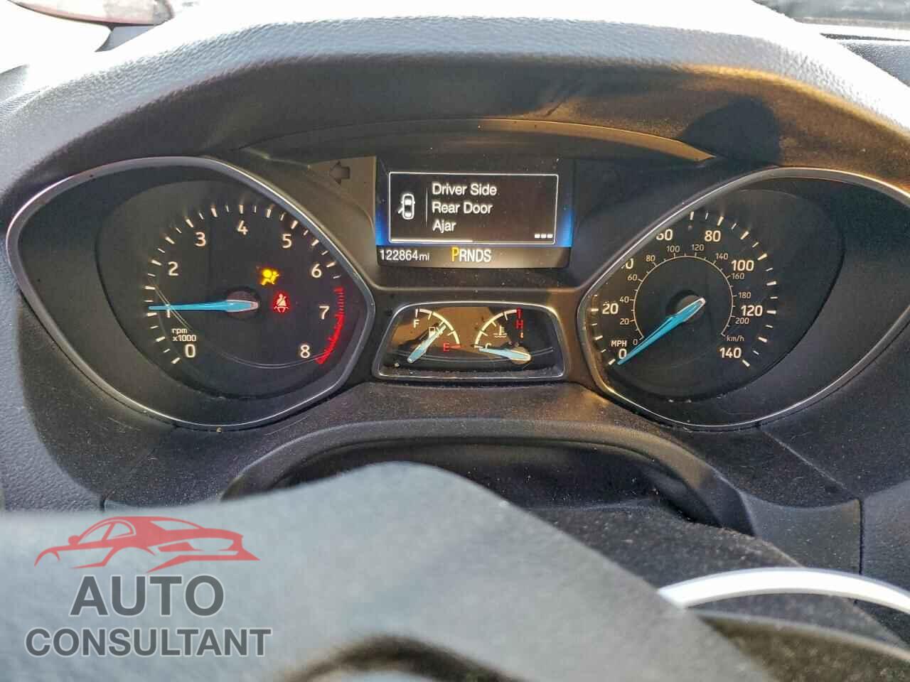 FORD FOCUS 2017 - 1FADP3FE8HL333550