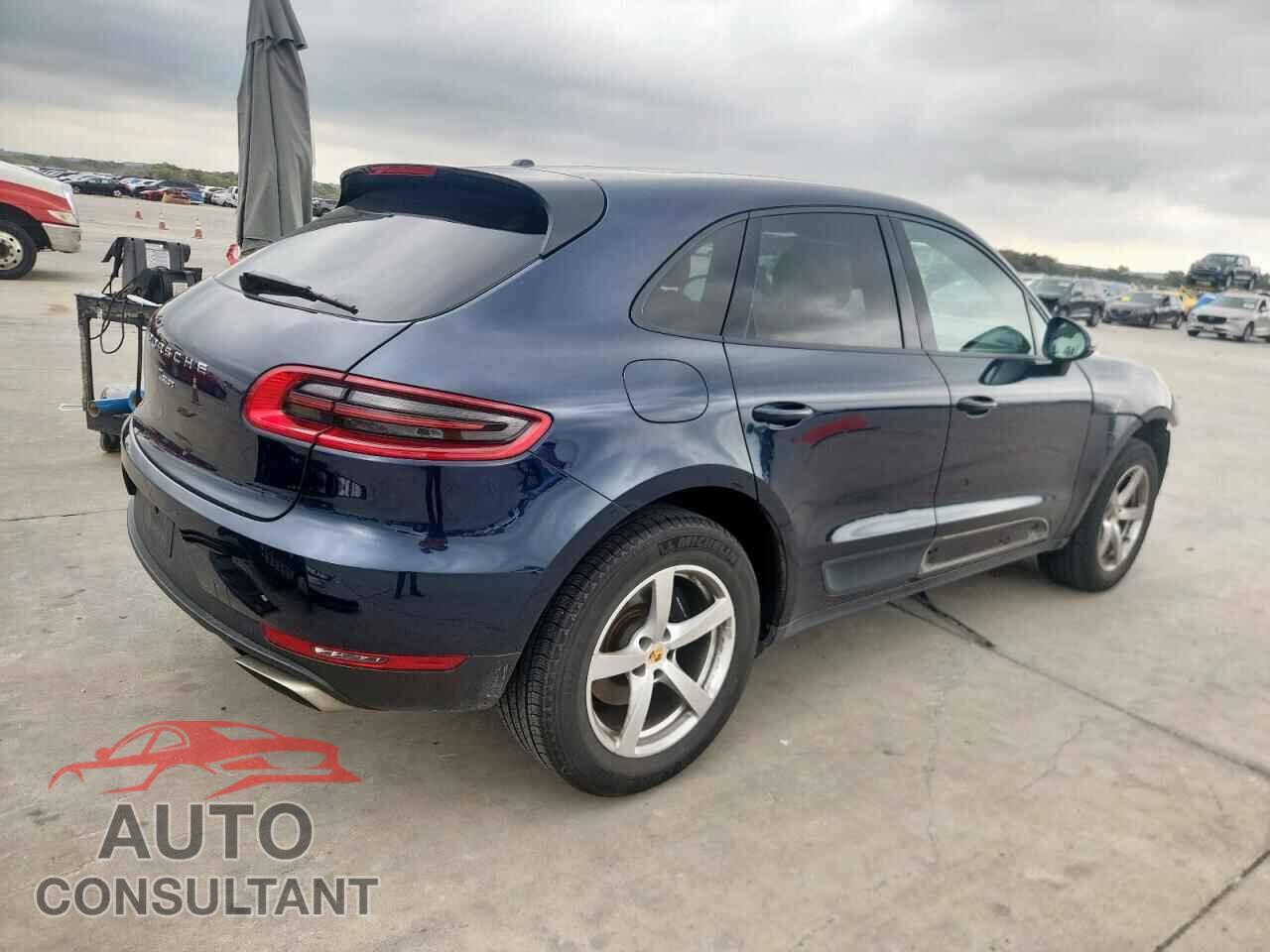 PORSCHE MACAN 2018 - WP1AA2A59JLB01477
