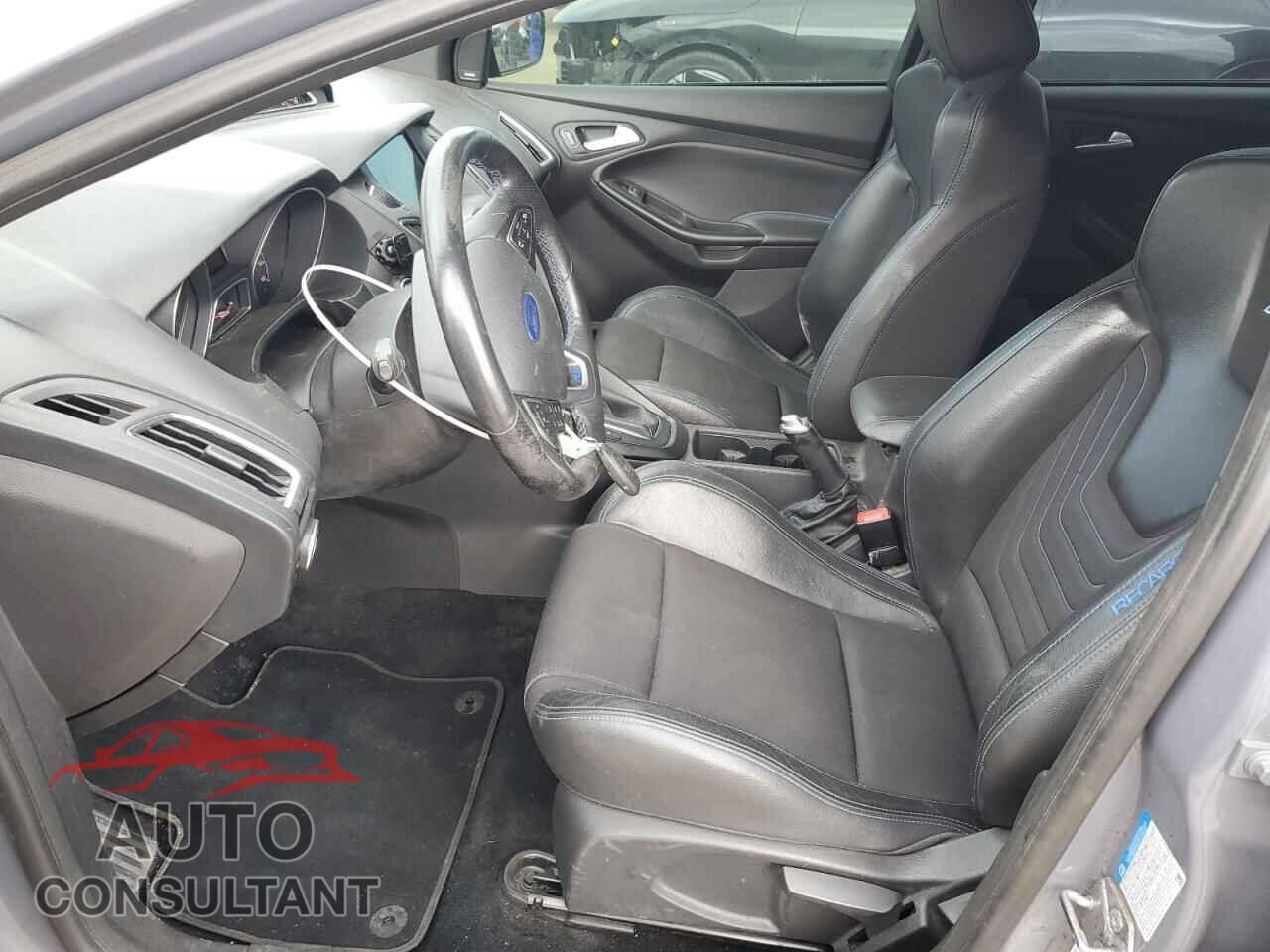 FORD FOCUS 2017 - WF0DP3TH4H4120322